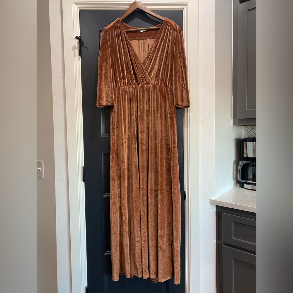 Baltic Born Sofia Velvet Maxi Dress